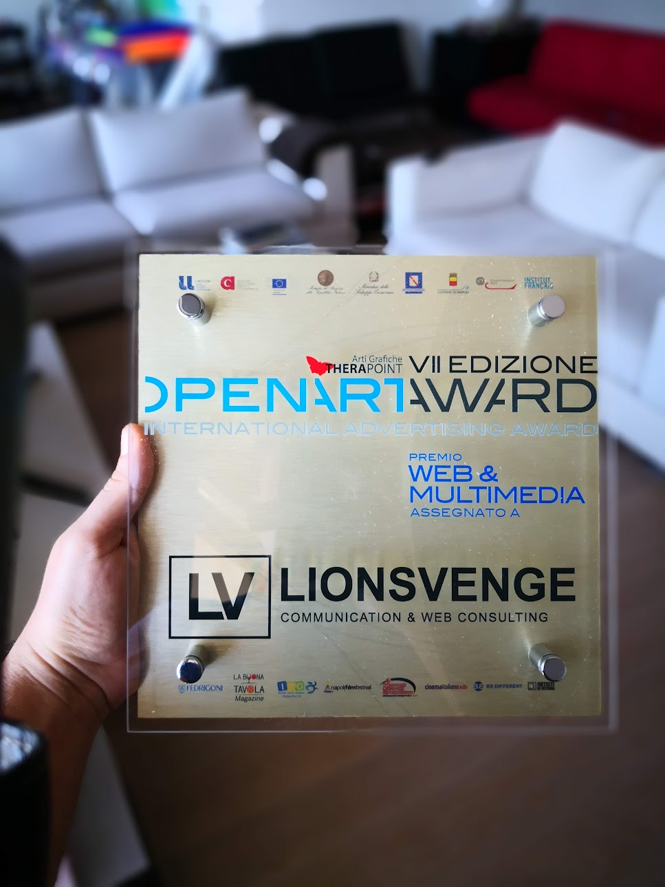 Targa Oro OpenArt Award 2018 — categoria Web & Multimedia, assegnata a Lionsvenge (oggi Leomat)